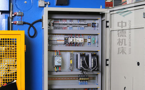 ZDPK-8025采用法國進口施耐德元氣件,穩定耐用壽命長.jpg ZDPK-8025采用法國進口施耐德元氣件,穩定耐用壽命長.jpg